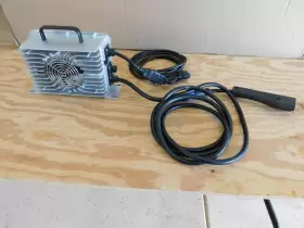 Roy Pow 100-240v--50/60hz 56.8v--22a Golf Cart Battery Charger For 48 Volt Model Rp5633-lfp Roy Pow 100-240v--50/60hz 56.8v--22a Golf Cart Battery Charger For 48 Volt Model Rp5633-lfp