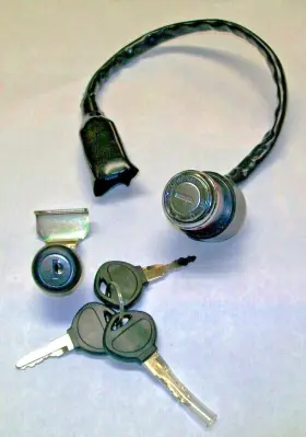 Tomberlin 1007219 Ignition Switch And Trunk Lock With Keys E2 E4 Cvg1008283 Tomberlin 1007219 Ignition Switch And Trunk Lock With Keys E2 E4 Cvg1008283